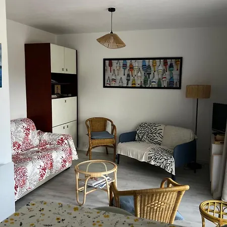 Διαμέρισμα With Balcony - 2 Min And Aquabaule La Baule