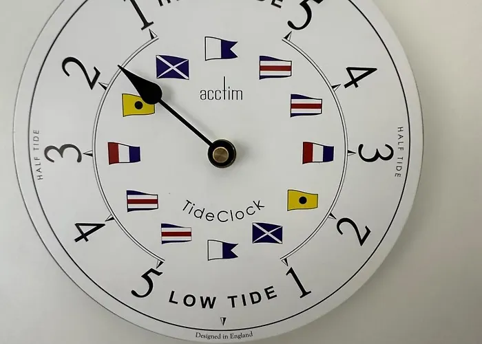 Apartment With Balcony - 2 Min And Aquabaule